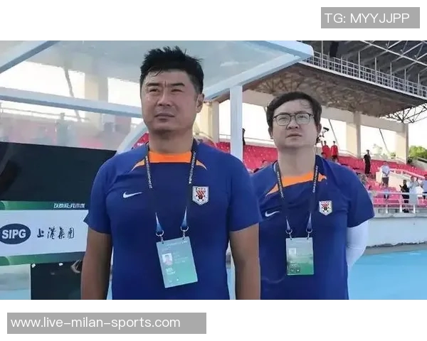 鲁媒报道韩鹏率山东U20队抵达广东泰山队临时教练人选仍未确定