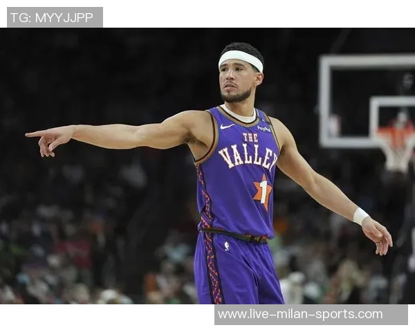 布克本赛季表现惊艳场均30分助力球队争冠梦想