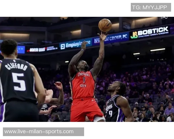 华子生涯得分超越锡安引发热议两位球员成就对比引人关注 华子生涯得分超越锡安引发热议两位球员成就对比引人关注